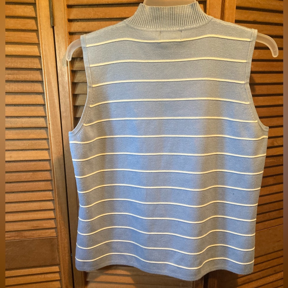 Vintage Van Heusen Powder Blue & White Cardigan Set - Picture 4 of 16